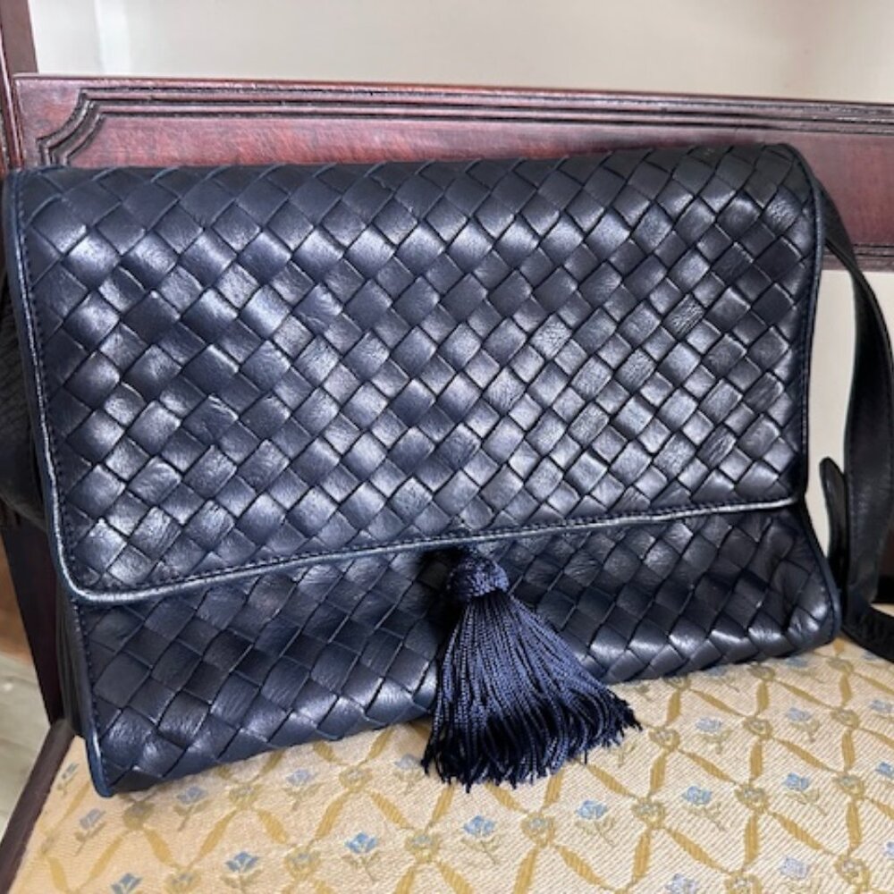 Vintage black leather Desmo envelope purse-perfect condition